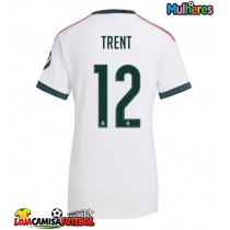 Camisa de Futebol Real Madrid Alexander-Arnold #12 Equipamento Principal Mulheres 2026-27 Manga Curta